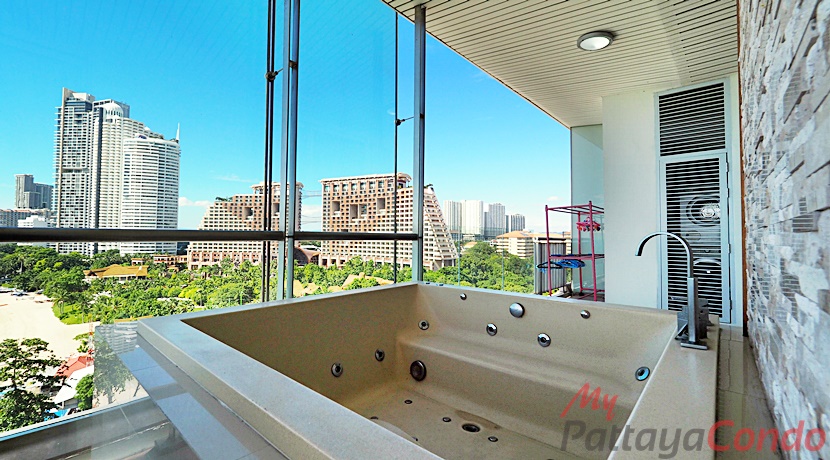 The Cove Pattaya Condo For Sale - COVE01