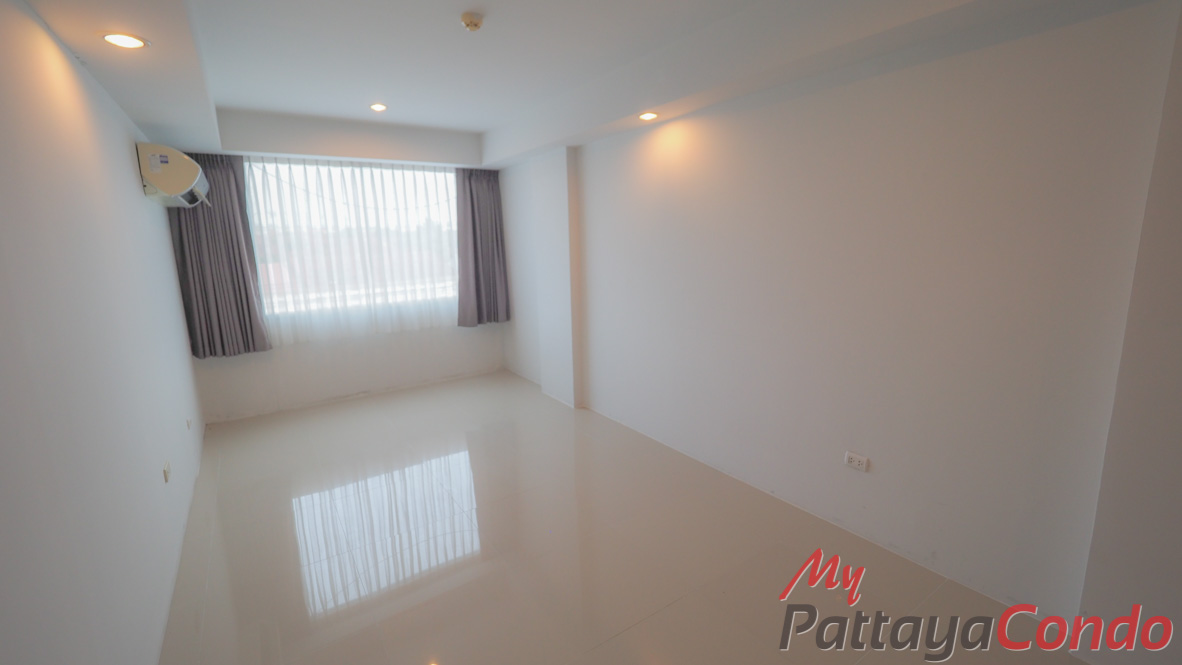 The Mountain Condominium Pattaya For Sale - MT01
