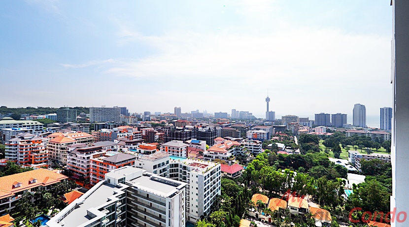 The Peak Towers Pattaya Condo For Sale - PEAKT45