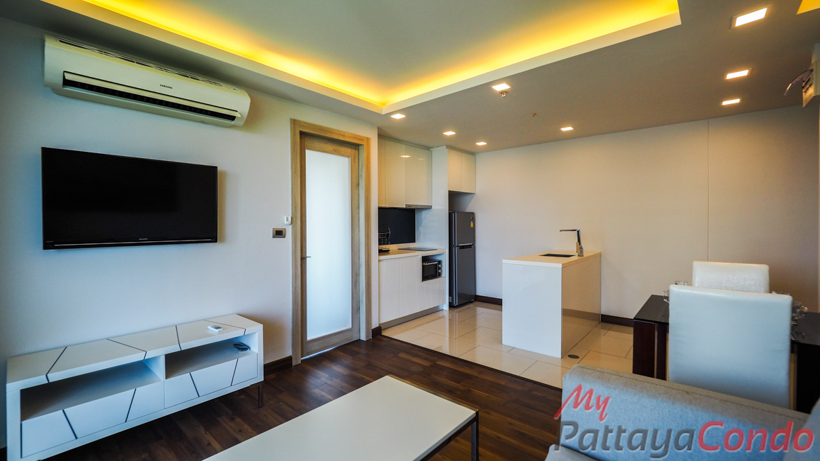 The Peak Towers Pattaya Condo For Sale - PEAKT50-6