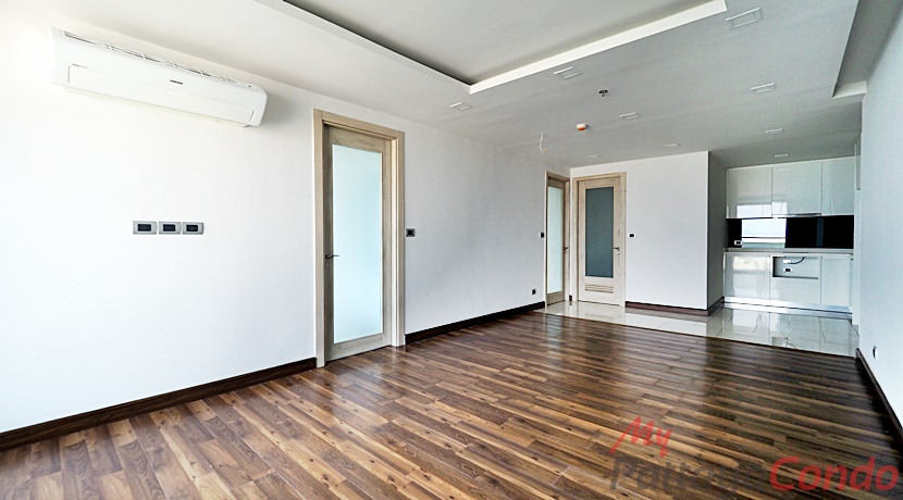 The Peak Towers Pattaya Condo For Sale - PEAKT47-4