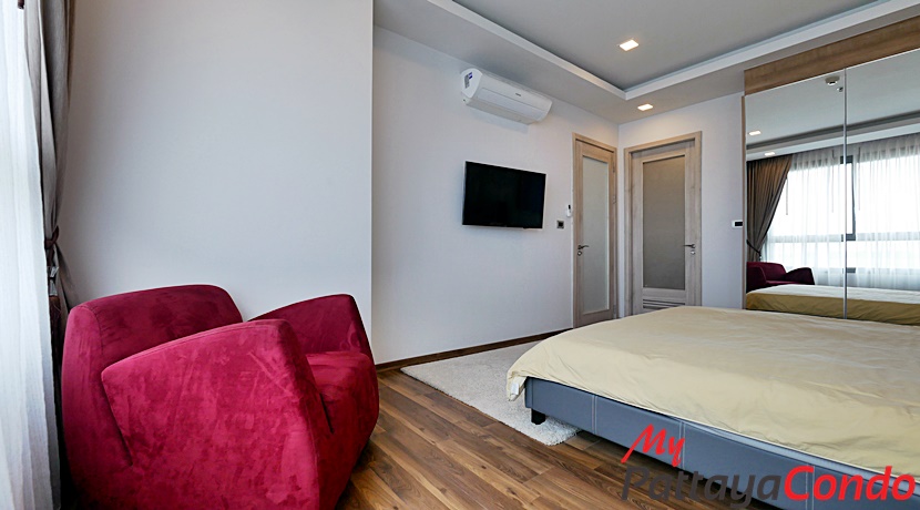 The Peak Towers  Condominium Pattaya For Sale - PEAKT23
