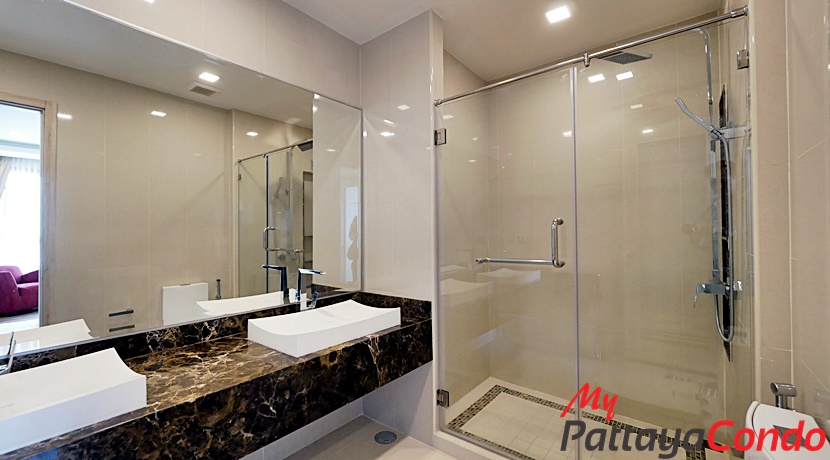 The Peak Towers  Condominium Pattaya For Sale - PEAKT23