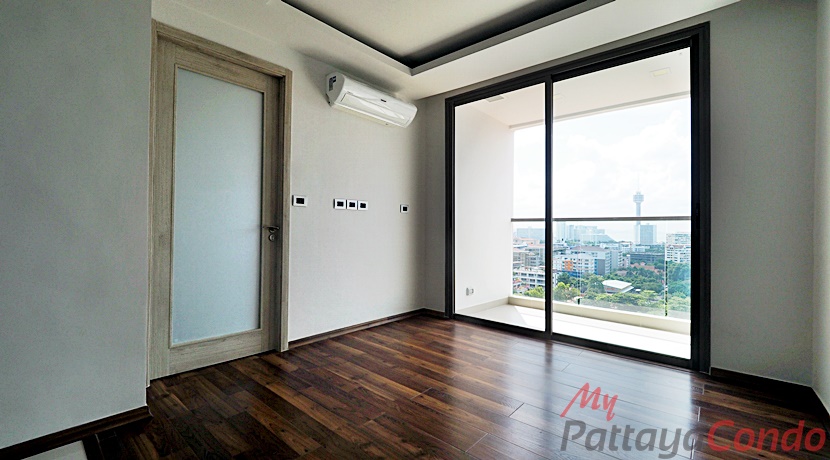 The Peak Towers Pattaya Condo For Sale - PEAKT43-3
