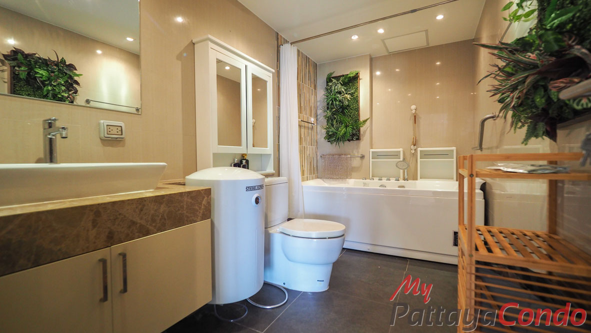 The Place Pratumnak Pattaya Condo For Sale - PLC16