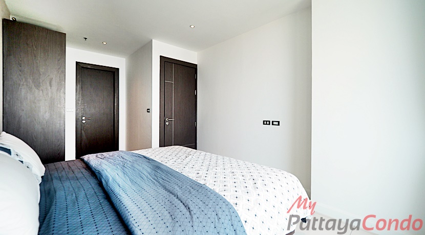 The Point Pratumnak Condo For Sale - POINT14