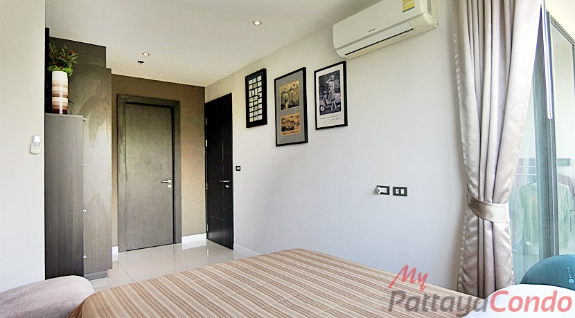 The Point Pratumnak Condo For Sale - POINT17