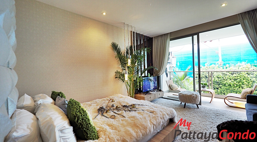 Riviera Jomtien Pattaya Condo For Sale - RJ10