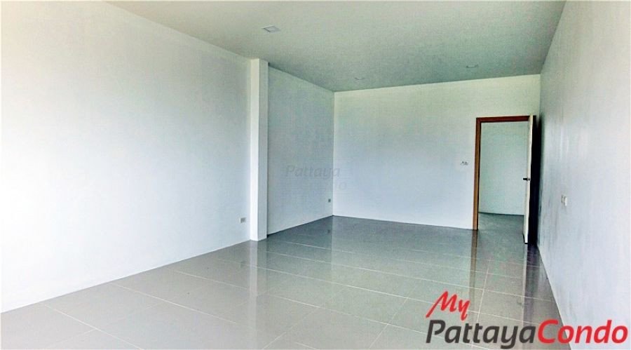 Private Townhouse Huay Yai Pattaya For Sale - HE0008