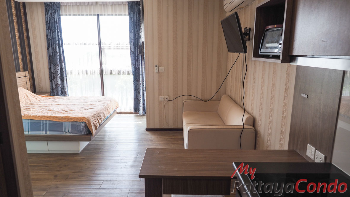 Treetops Pattaya Condo For Sale - TT22-0