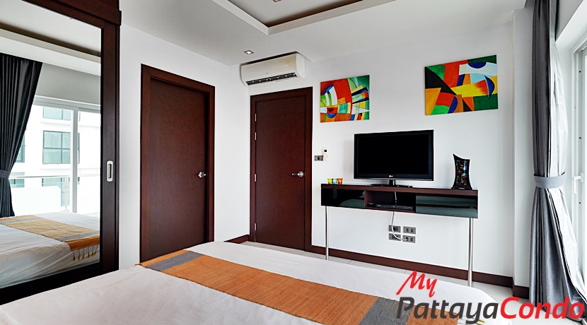 Tudor Court Pattaya Condo For Sale - TUDOR03