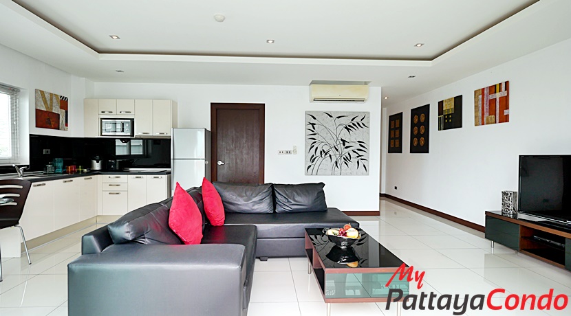 Tudor Court Pattaya Condo For Sale - TUDOR03