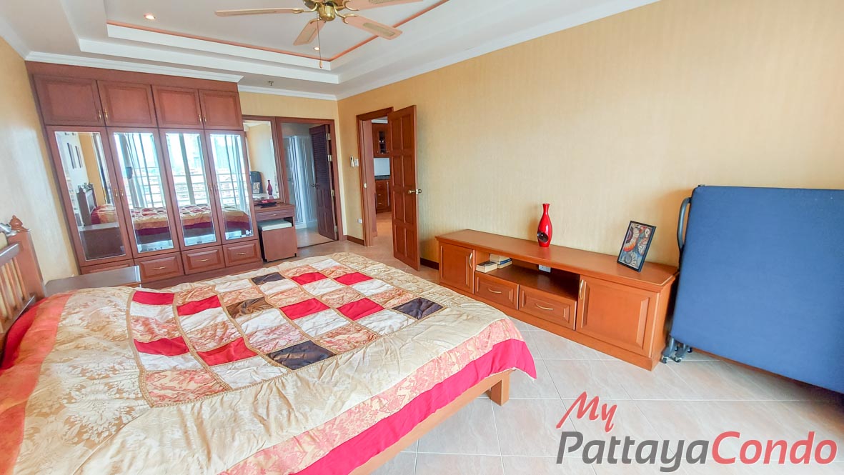 View Talay 5 Pattaya Condo For Sale - VT5D04