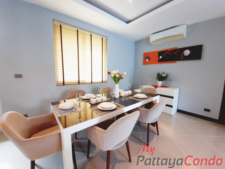Whispering Palms Pattaya Pool Villas For Sale - HEWPR02
