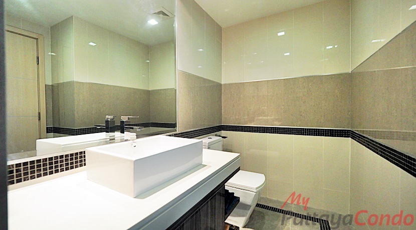 Wongamat Tower Condominium Pattaya For Sale - WT06