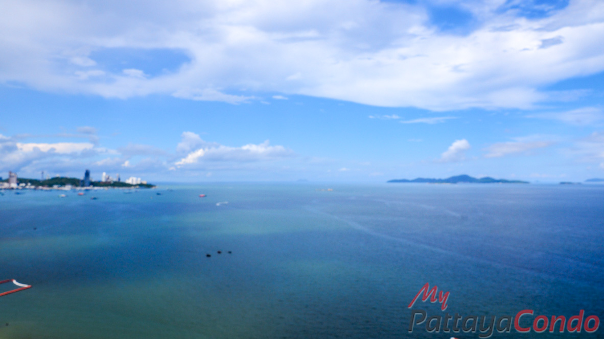 Wong Amat Tower Pattaya Condo For Sale - WT27