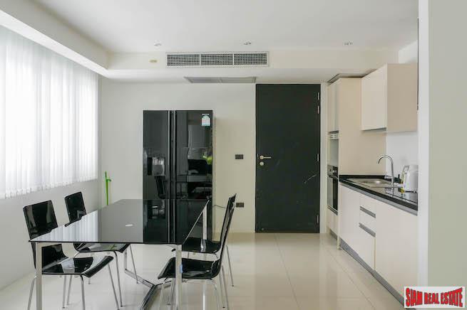 Sunset Plaza | One Bedroom Sea View Condo in Great Karon Location with Excellent Onsite Facilities