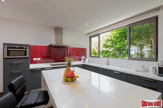 Impressive Four-Bedroom Sea View Villa in Ao Por for Rent