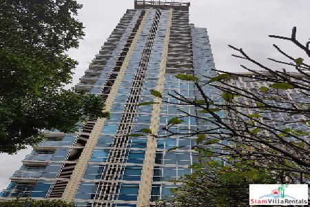 Athenee Residence | Very Large Luxury Three Bedroom Condo for Rent at Rajdamri BTS.