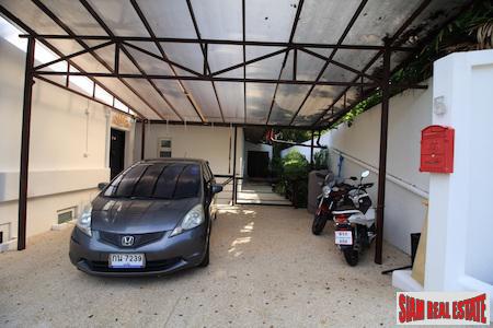 Seaview Yamu Pool Villa with Separate Apartment and Stand Alone Guesthouse, Phuket-12