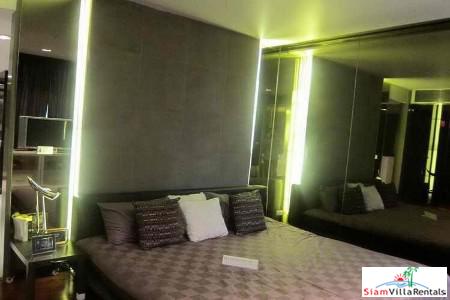Manhattan Chit Lom | Spacious Living & City Views from this Two Bedroom Condo for Rent in Ratchathewii
