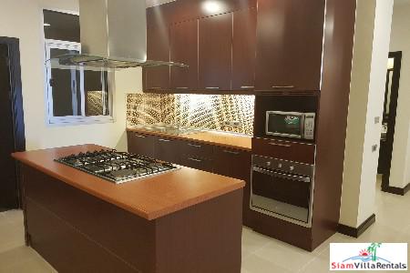 Grand Mercure Bangkok Asoke Residence | Large Two Bedroom Conveniently Located Condo for Rent-14