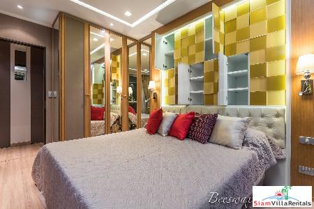 Skywalk Condo | Fantastic City Views from this Contemporary Two Bedroom Condo in Phra Khanong