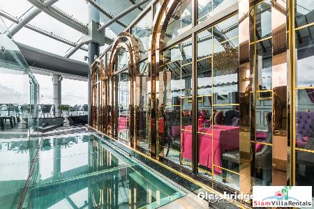Skywalk Condo | Fantastic City Views from this Contemporary Two Bedroom Condo in Phra Khanong