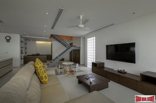 Prestigious Apartment Complex in Cape Yamu