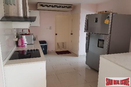 39 Suites | Modern and Convenient Two Bedroom for Rent on Sukhumvit 39-11