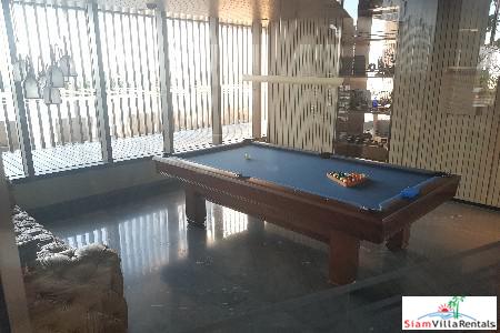The Line Jatujak-Morchi | Convenient and Modern Two Bedroom Condo for Rent Near Mo Chit