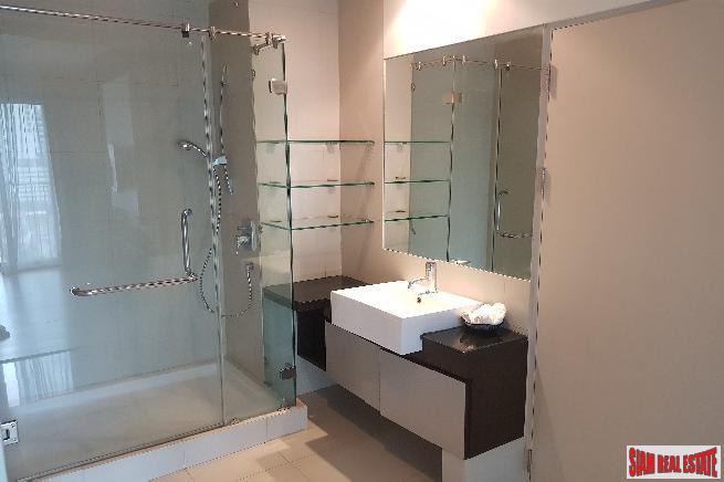 Noble Solo Condo | Sunny Two Bedroom Condo with Pool Views on Sukhumvit 55