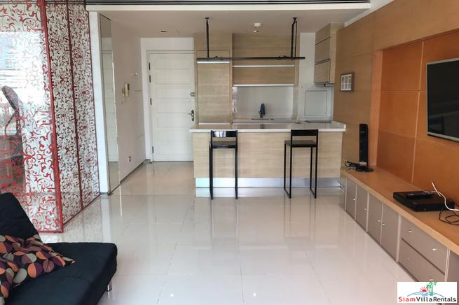 One Bedroom Condo with Expansive City Views in Phrom Phong