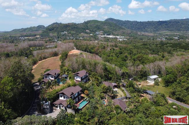 Luxurious Four-Bedroom Sea-View Pool Villa in Prestigious Yamu Estate