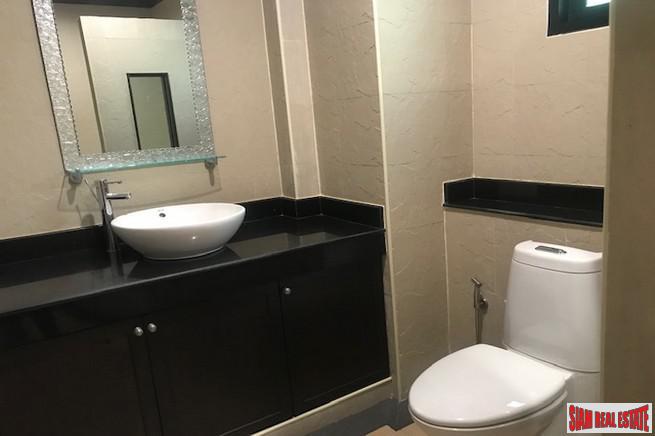 Large Two Bedroom Pool Villa in the Convenient Saiyuan Area of Rawai