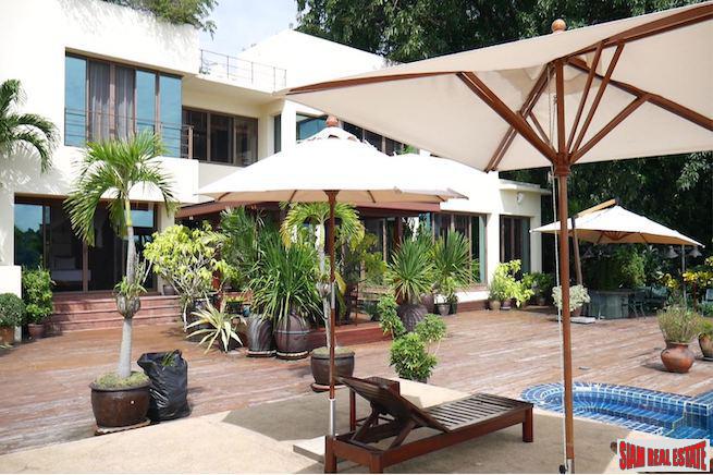 Two Villas Ao Yon