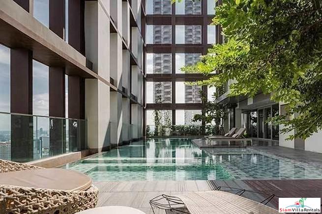 Ideo Morph 38 | Ultra Modern Two Storey Duplex with Extra High Ceilings in Thong Lo, Pet friendly