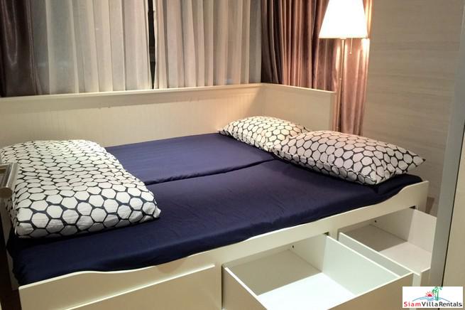 The Lumpini 24 | Elegant Two Bedroom Condo for Rent with City Views in Phrom Phong