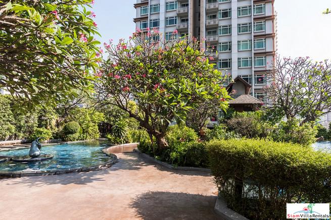 Circle Condominium | Show Quality Luxury Two Bedroom Condo in Phetchaburi with Unblocked City Views