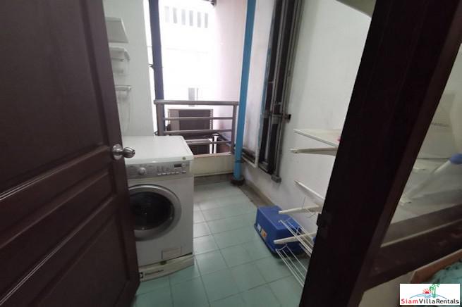 Grand Langsuan | Spacious Two Bedroom Pet Friendly Condo for Rent in Chit Lom