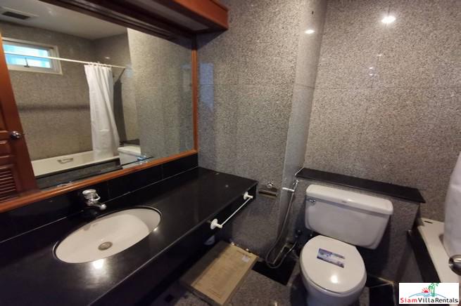Grand Langsuan | Large Two Bedroom Condo for Rent with City Views and Pet Friendly in Chit Lom