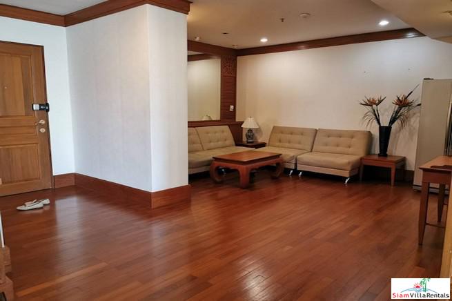 Grand Langsuan | Large Two Bedroom Condo for Rent with City Views and Pet Friendly in Chit Lom