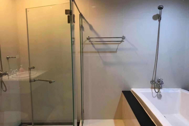 The Address Chidlom | Convenient and Quiet High End Condo