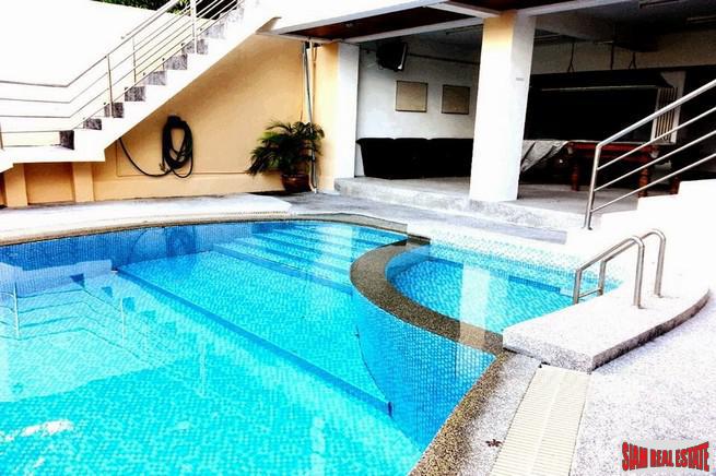 8-One Villas
