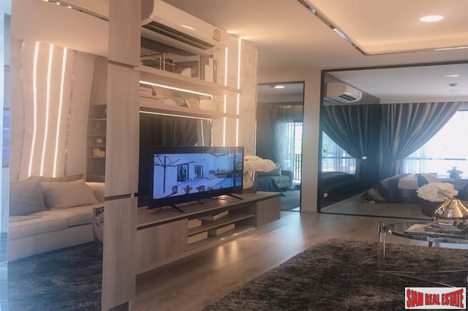 New High-Rise Smart Condo in Construction with Excellent Facilities on Connecting Road between Sukhumvit and Thepharak - 0 Metres to MRT - 1 Bed Plus Units-4