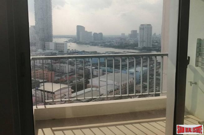 Altitude Prove Sathorn