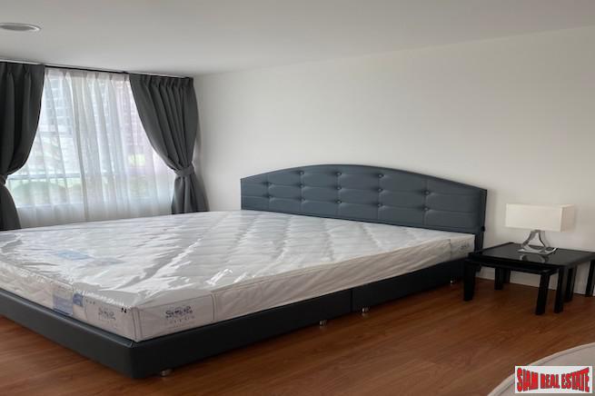 Centric Scene Aree 2 | New High Quality Three Bedroom Contemporary Condo for Rent in Ari Low-rise