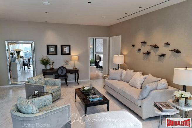 Four Seasons Private Residences | Elegant Two Bedroom Condo for Sale with Outstanding City Views
