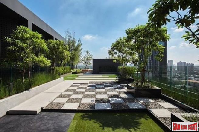 Rhythm Sukhumvit 36-38 | 1 Bed Fully Furnished on the 11th Floor with City Views at Thong Lor