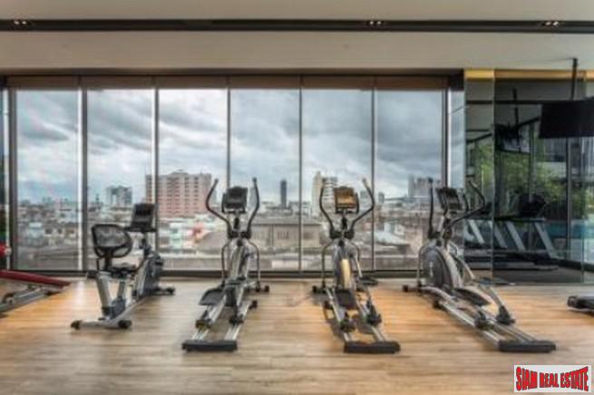 Ready to Move in New High-Rise Condo in Central Sathorn - 1 Bed Units - Up to 20% Discount!